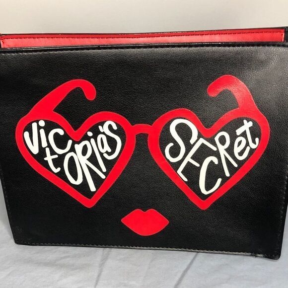 Victoria’s Secret TOO GLAM TO GIVE A D*** wristlet - Picture 1 of 11